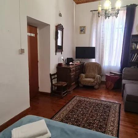 Sylvias Antique House * Nicosie