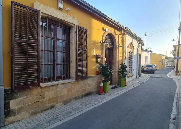 Kwatera prywatna Petro's Antique House